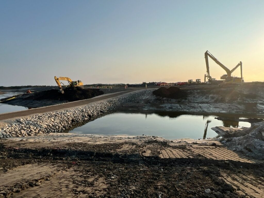 Picture20-aug2024 Temporary construction access spanning Pond Creek to the southern and northern landfills – August 2024